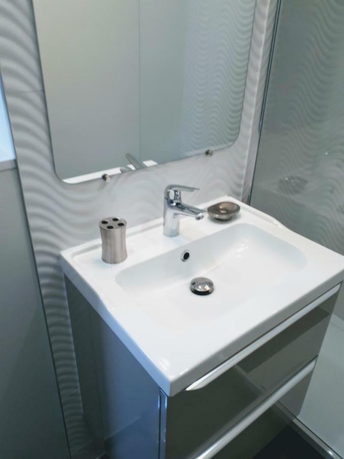 Appartement Duplex Bagnères-de-Luchon Exteriör bild